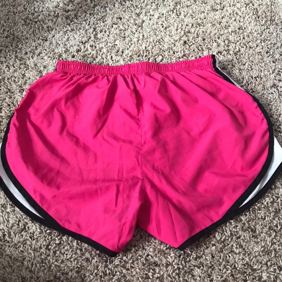 Nike Dri-Fit Pink Shorts - Picture 3 of 4